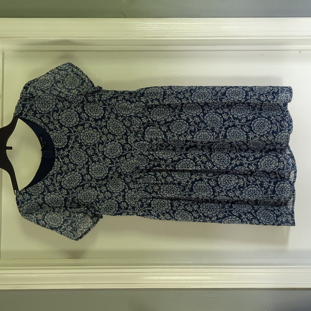Blue & White floral Size Large Juniors Dress Womens Casual